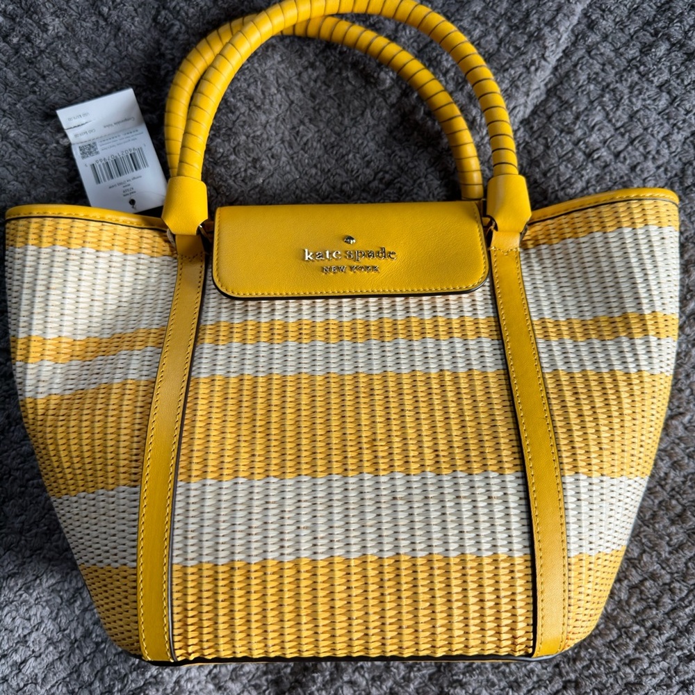 Kate Spade medium straw tote NWT